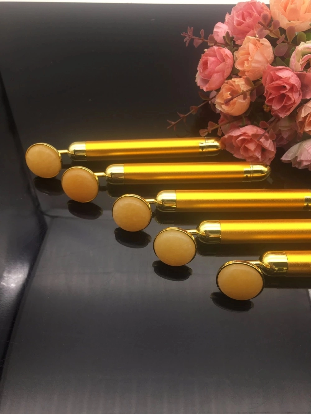 New Product Ideas 2018 Beauty and Personal Care Germanium Rolling Facial Massager 24K Gold Beauty Bar
